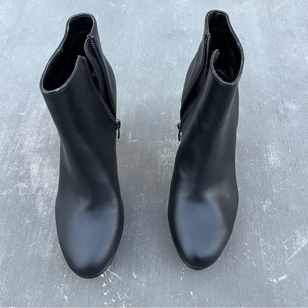 Nine West Glowup Platform Booties - Picture 5 of 8
